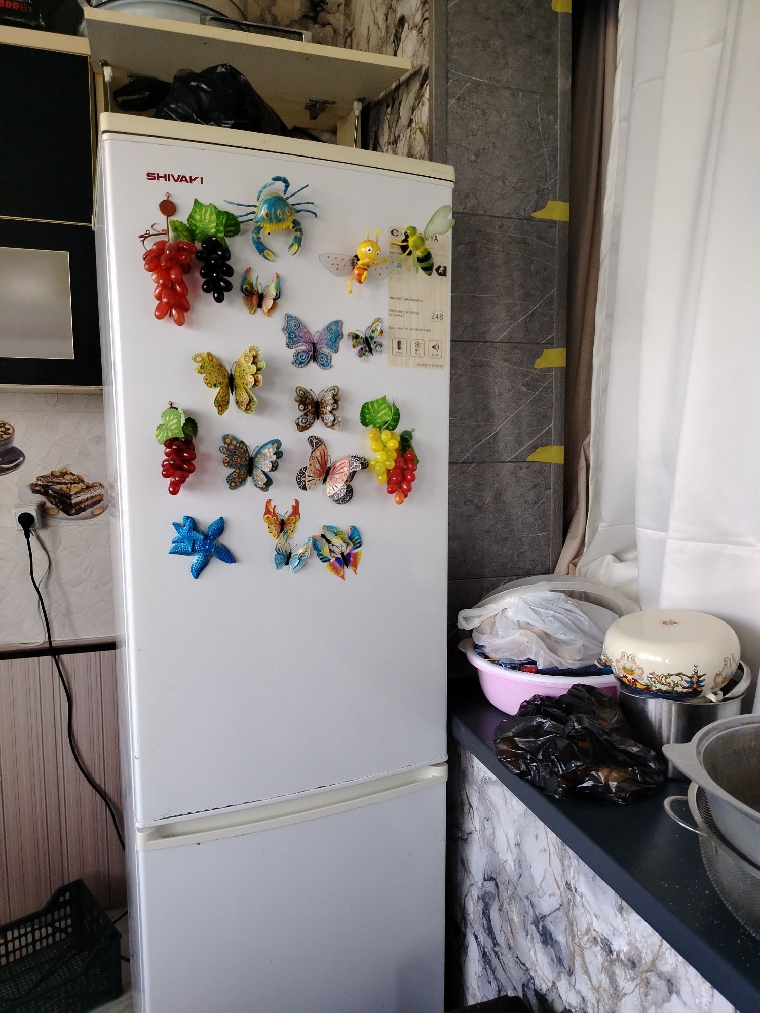 Продаётся холодильник в хорошем состоянии без игрушек