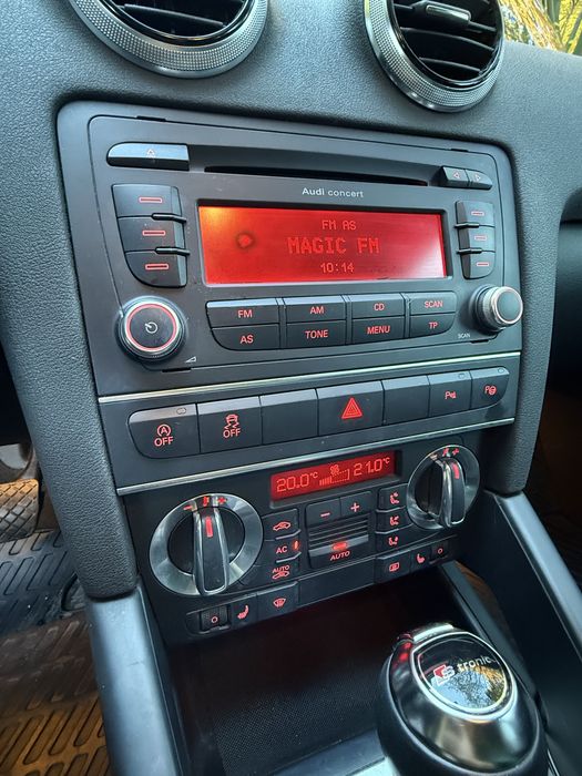 Audi A3 2,0TDI s-tronic bixenon leather