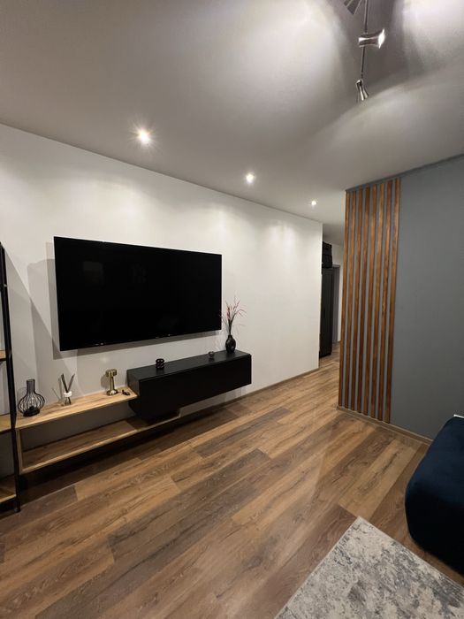 Inchiriez Apartament Mamaia ( Rex/Iaky)