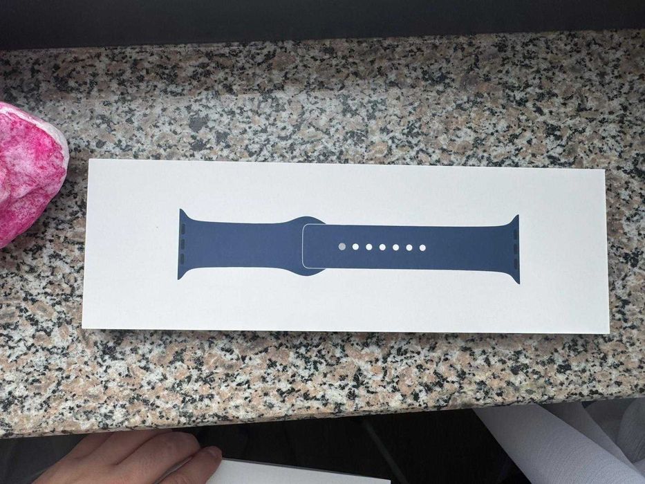 Apple Watch Series 10. Sigilat.