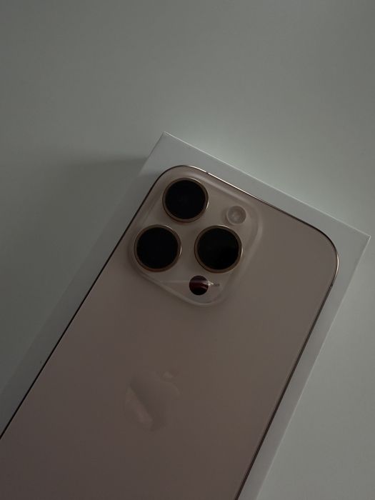 iPhone 16 pro 128 dessert