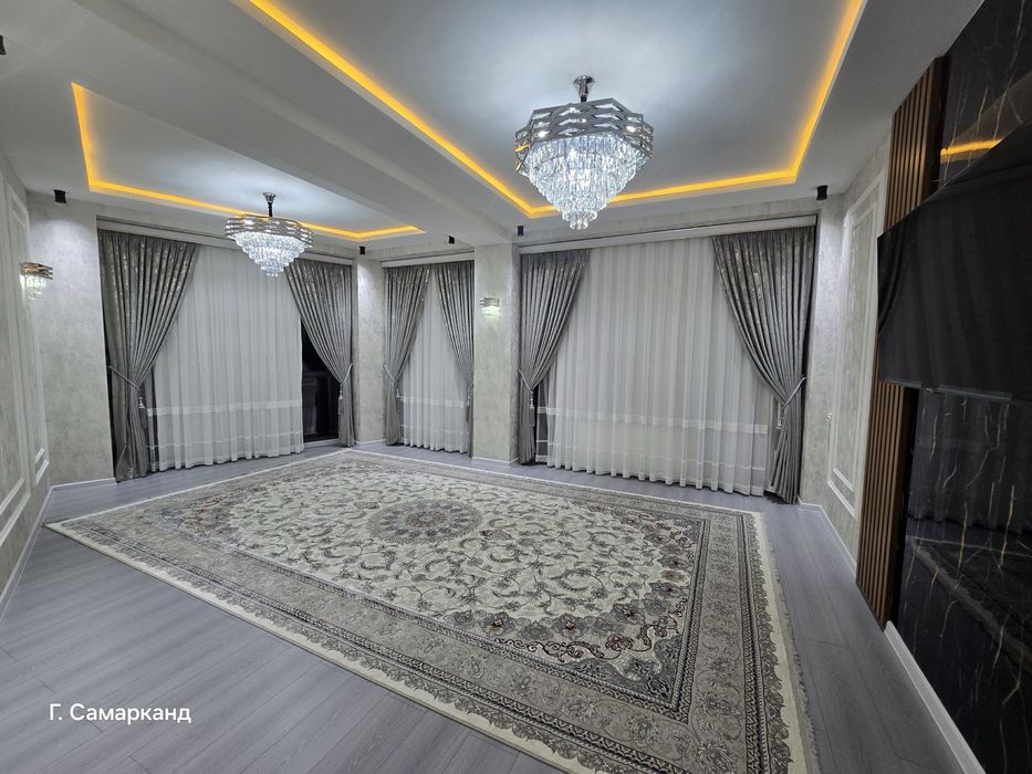 Прлдается 4 комнатная квартира площадью 135 кв.м. По улице Рудаки