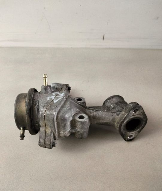 Supapa EGR 1.8 B A0021406260 Mercedes-Benz CLK-Class C208 (facelift)