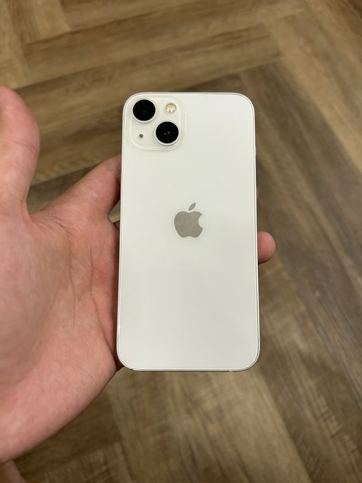 Продам айфон 13