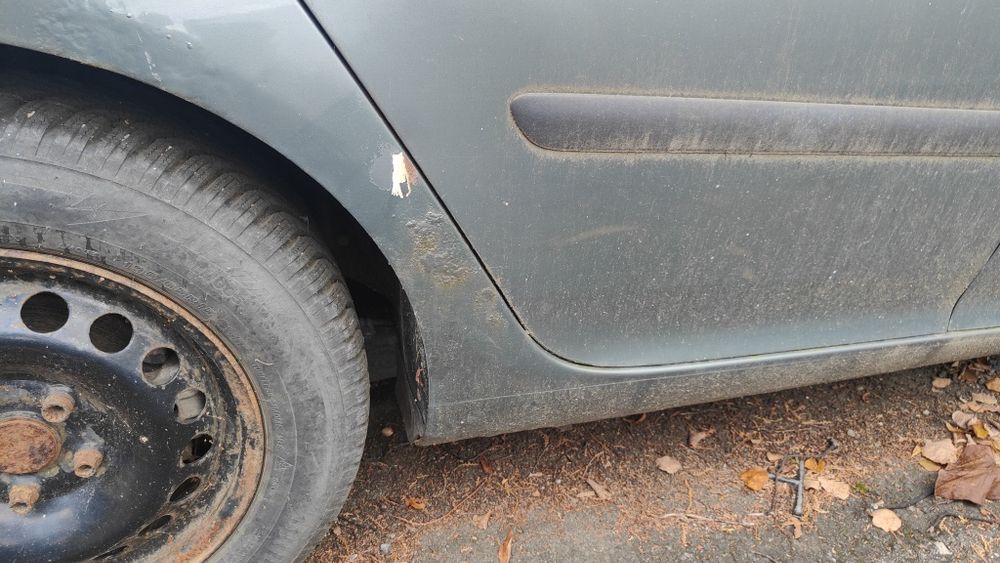 Vand golf 5 pentru dezmembrare