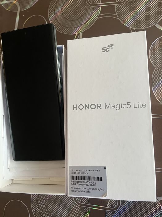 Honor Magic5 Lite – OLED, 5G, 256GB памет – отлично състояние