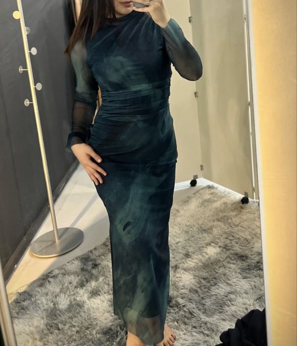 Продам платье вечернее