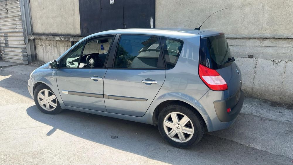 Renault Scenic 1,9 dci на части