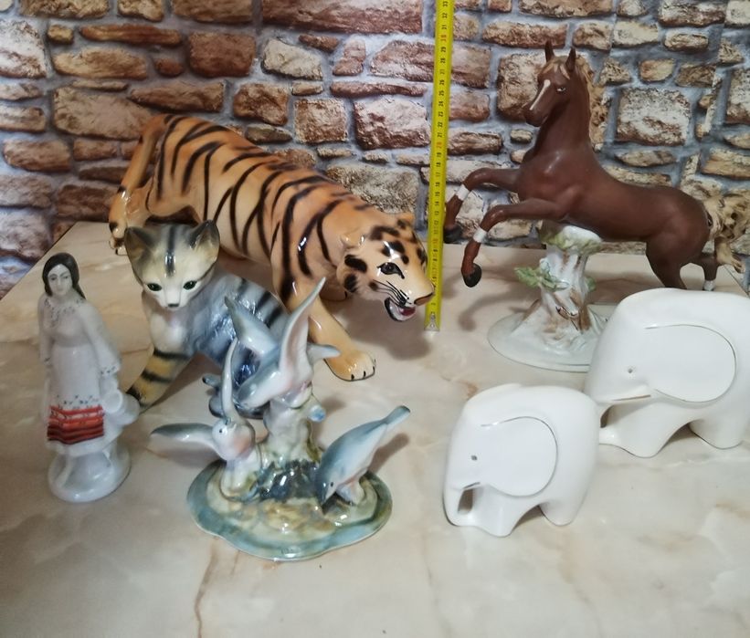 Vand lot diverse Bibelouri Bibelou