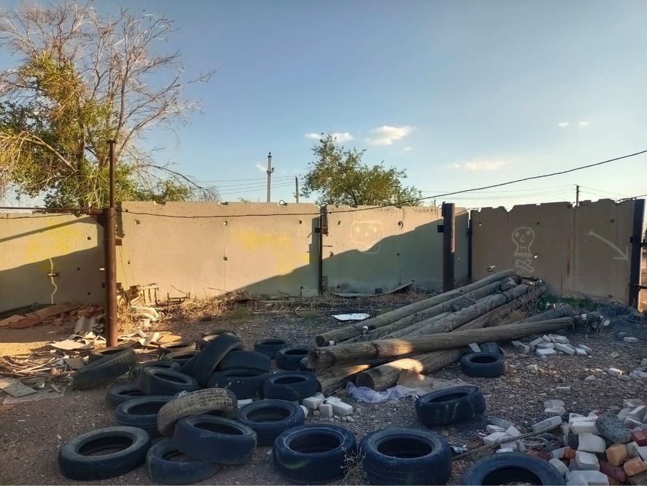 Продам на строй материалы