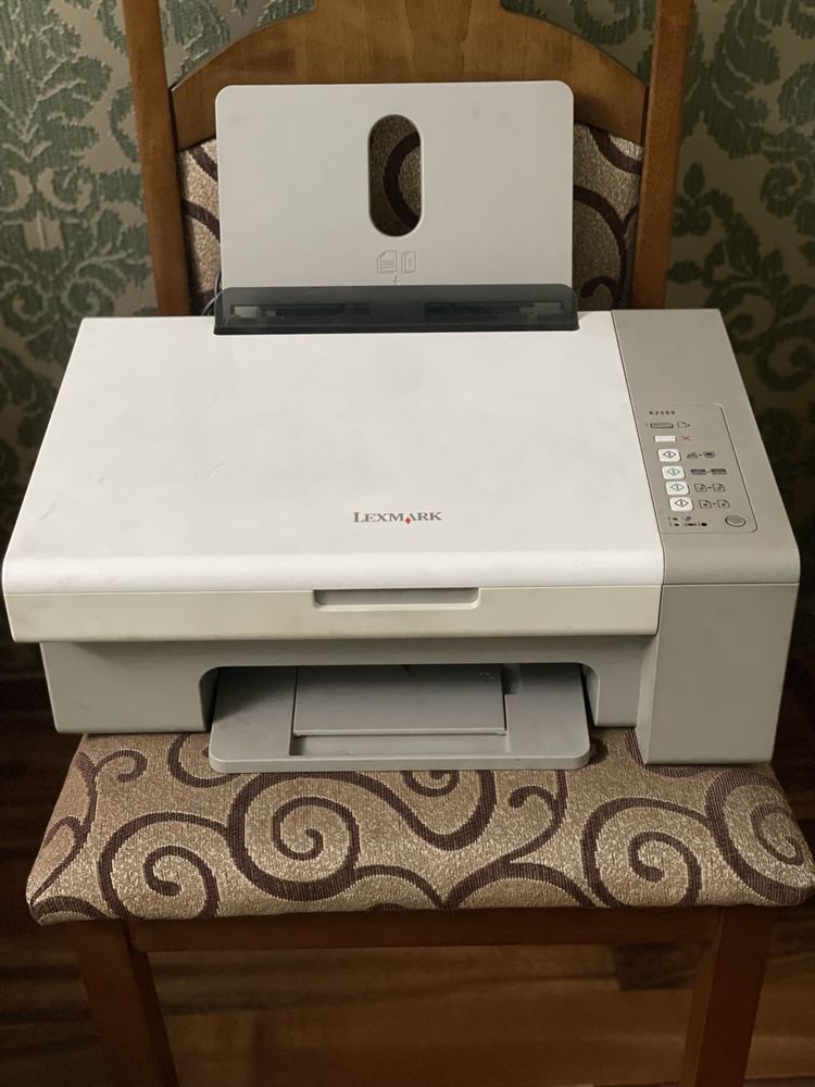 Продам принтер Lexmark X2500