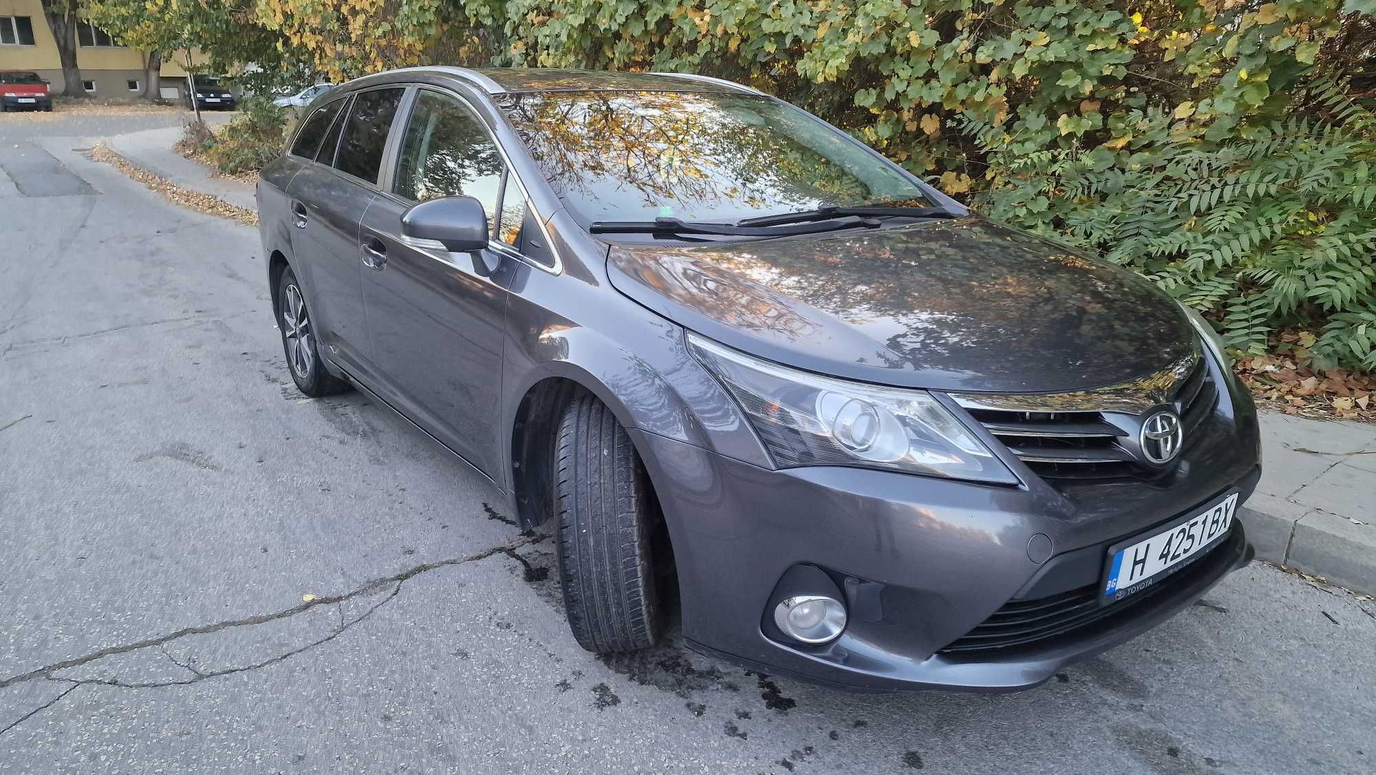 Тойота авенсис 1,8 vvti - 147 к.с. ръчна кутия - N1