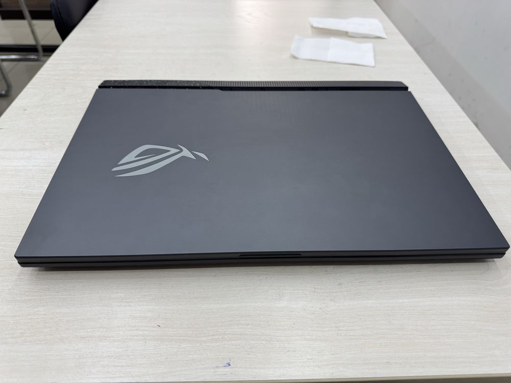 Asus Rog Strix G713RC Gaming Kampyuter