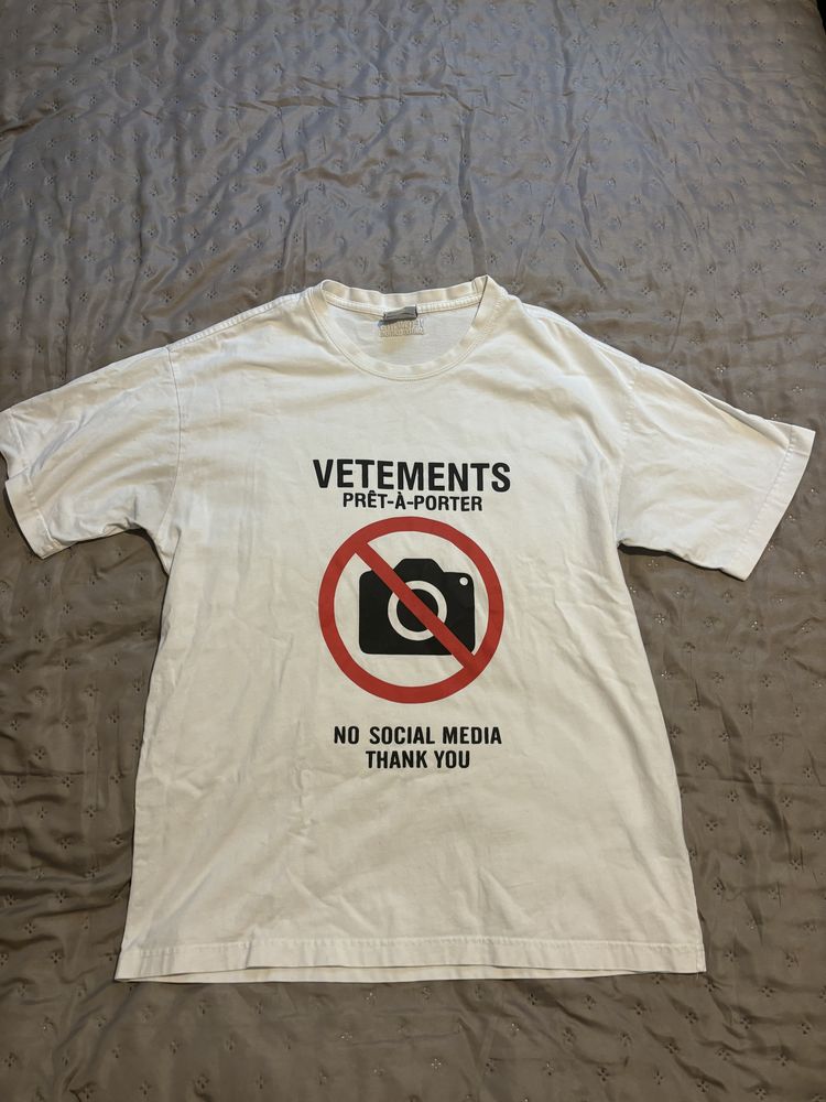 Tricou Vetements