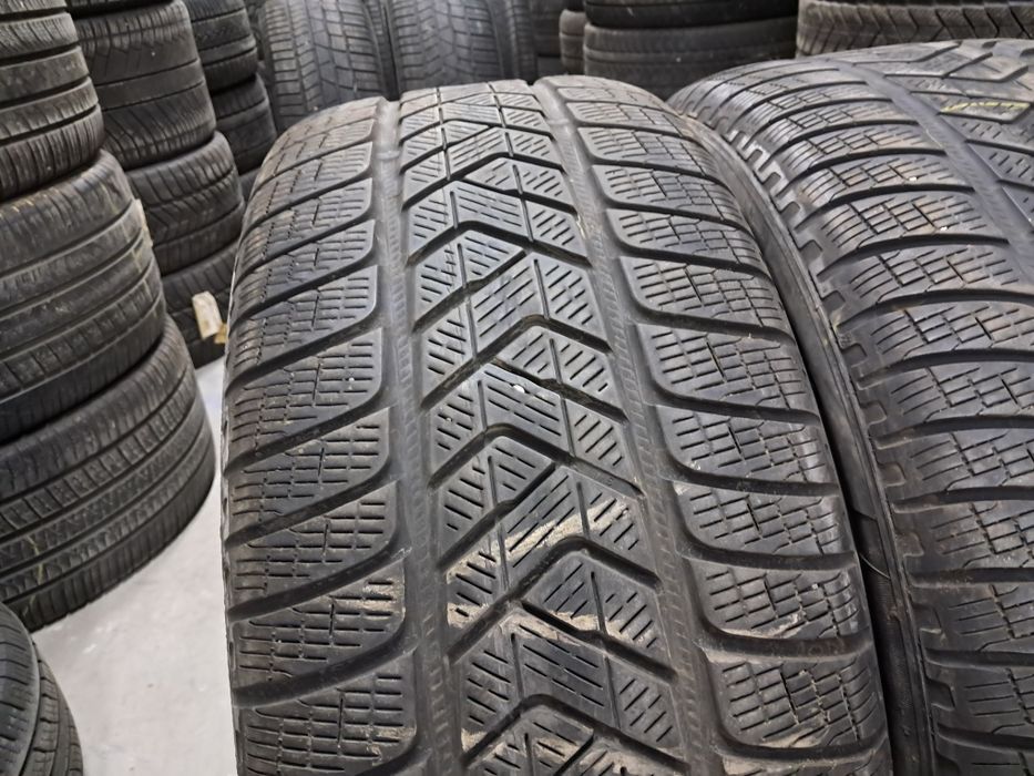 Anvelope second iarna 255 50 R20 Pirelli