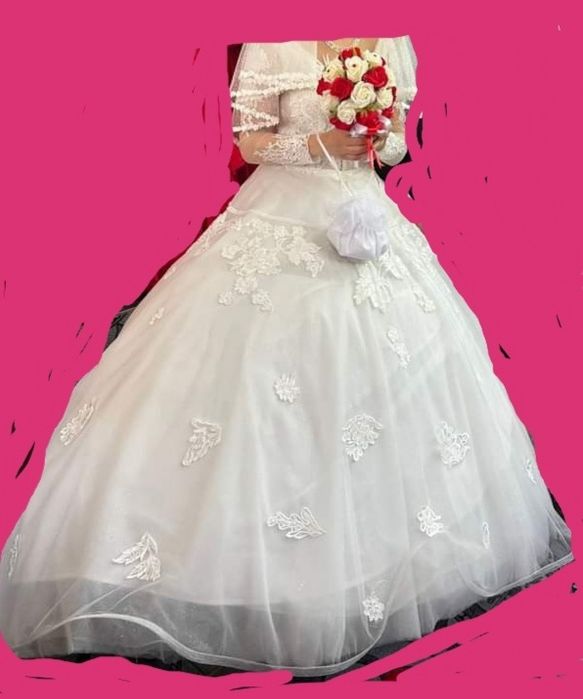 Vând rochie de mireasa