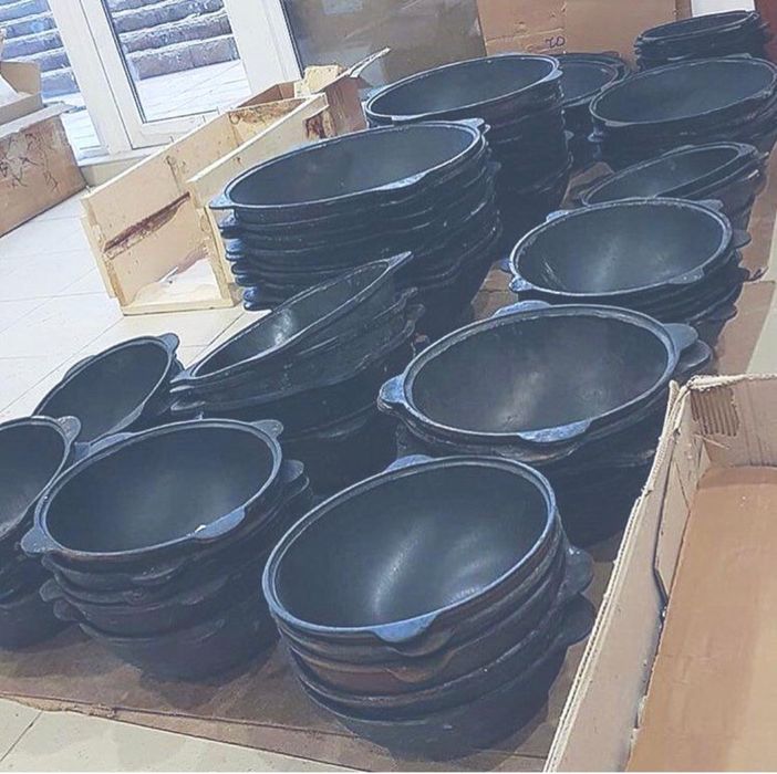 Казан чугунный\s