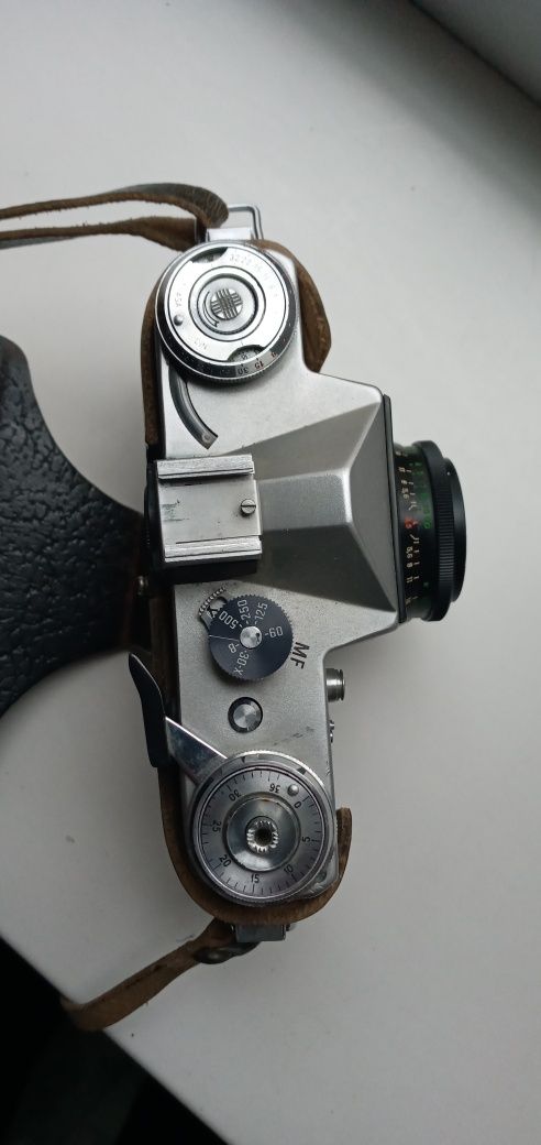 Продам пленочный фотоаппарат ZENIT