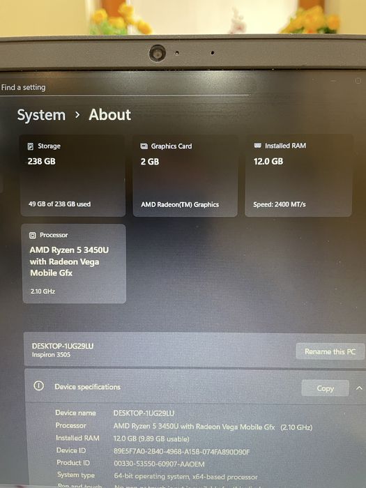 Laptop Dell Inspiron 3505, an fab 2021, baterie buna