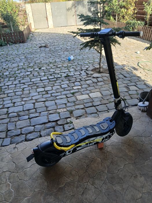 Trotineta electrica Ducati scrabble sport