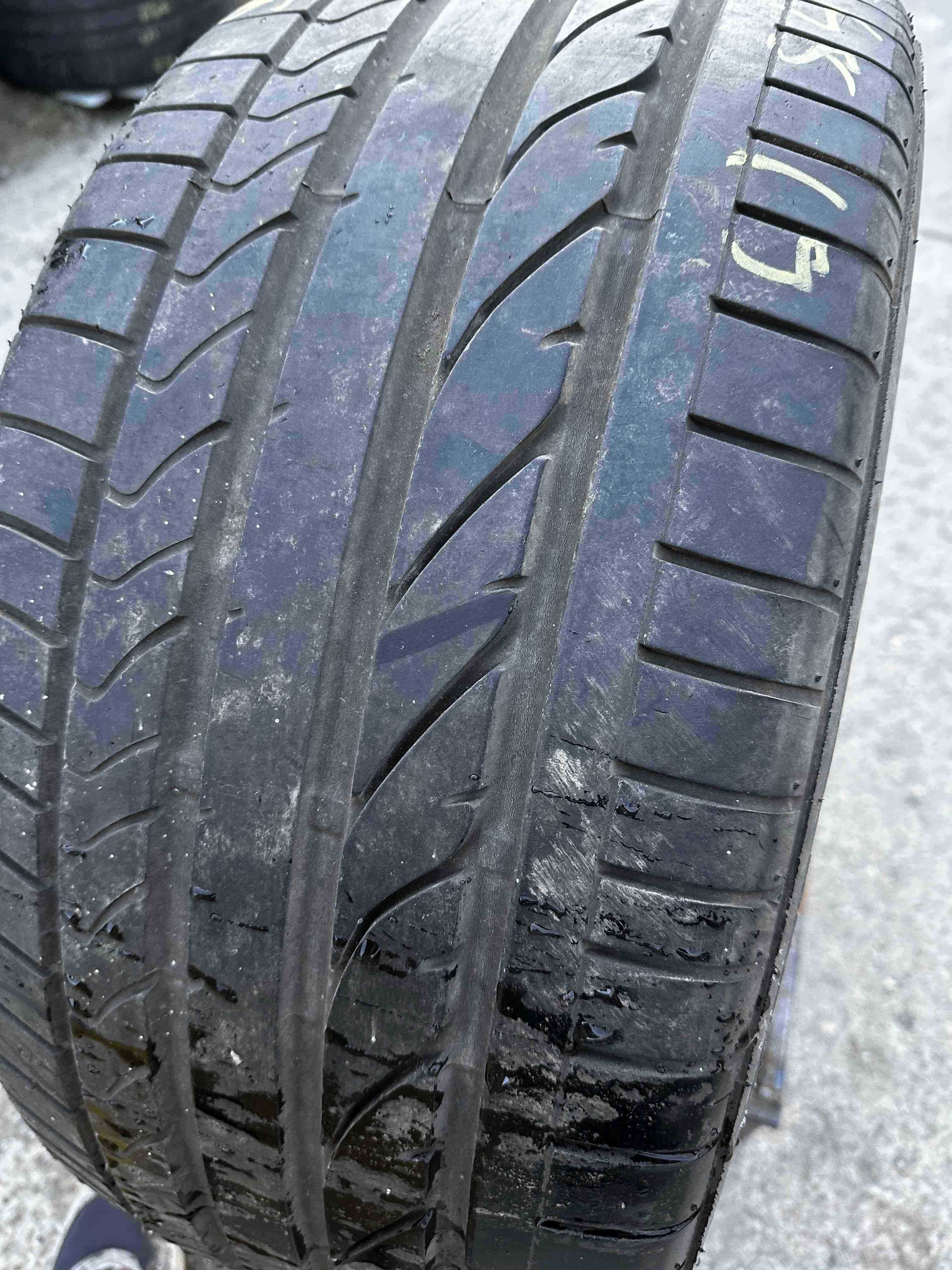 Anvelopa Vara 285/45 R19 BRIDGESTONE Dueler Hp Sport 111V - Runflat