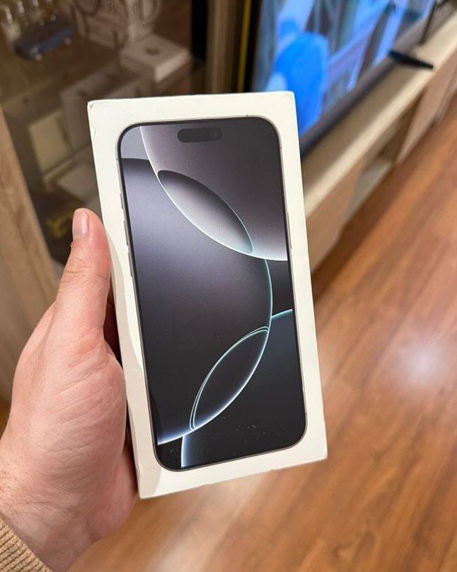16 Pro Max 512GB White Titanium