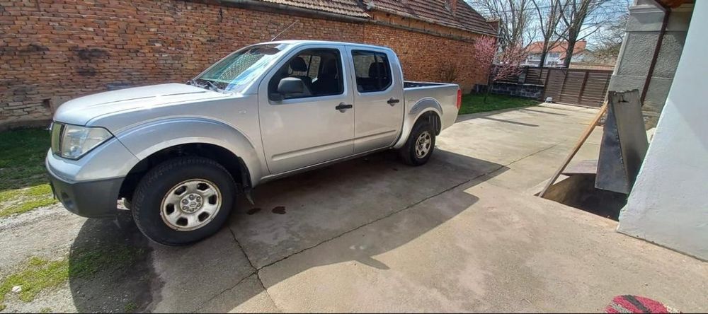 Nissan Navara Autoutilitara