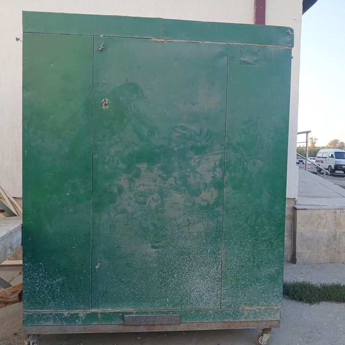 Katta xaladilnik sotiladi