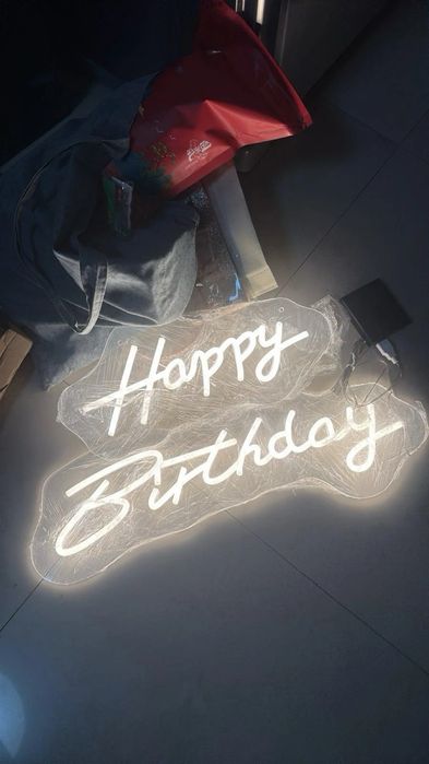 Неоновая надпись Happy Bithday продажа