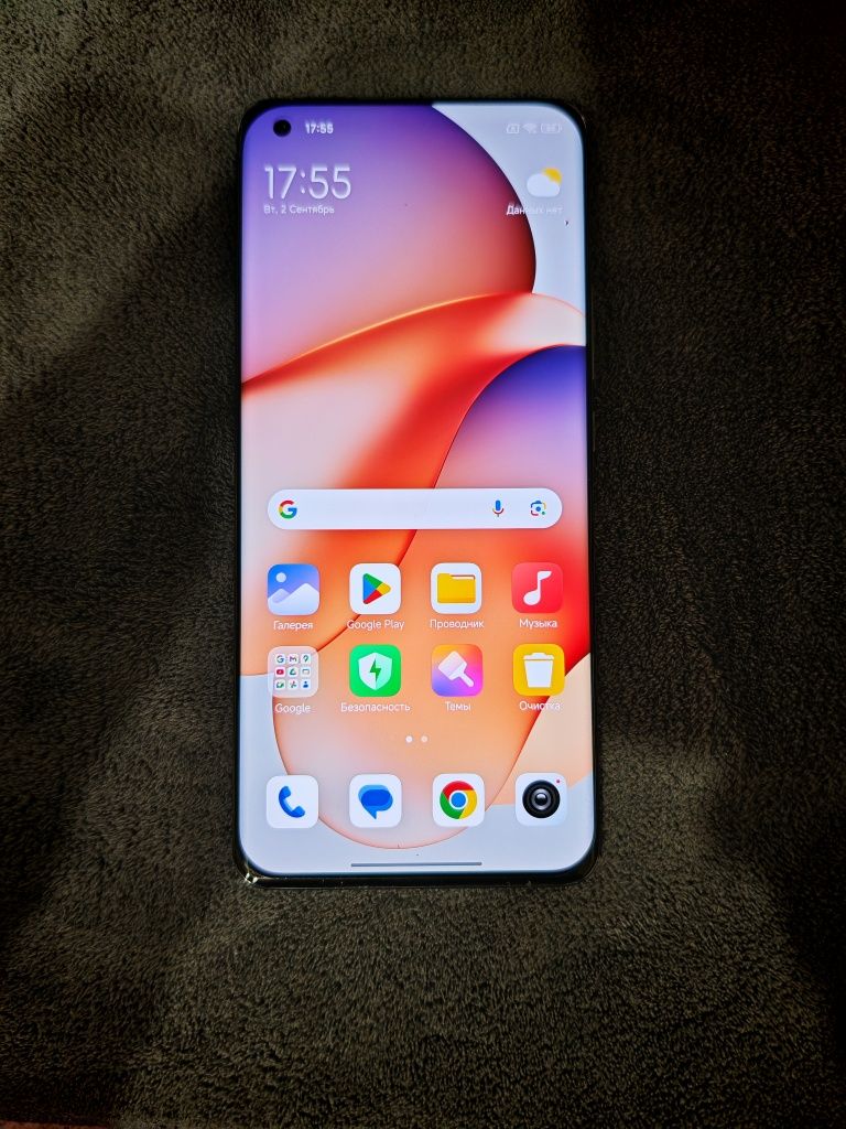 Смартфон Xiaomi Mi11
