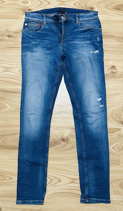 Absolut Joy,Pepe jeans,Diesel,Armani Jeans,My Brand,T.Hilfiger,Zara