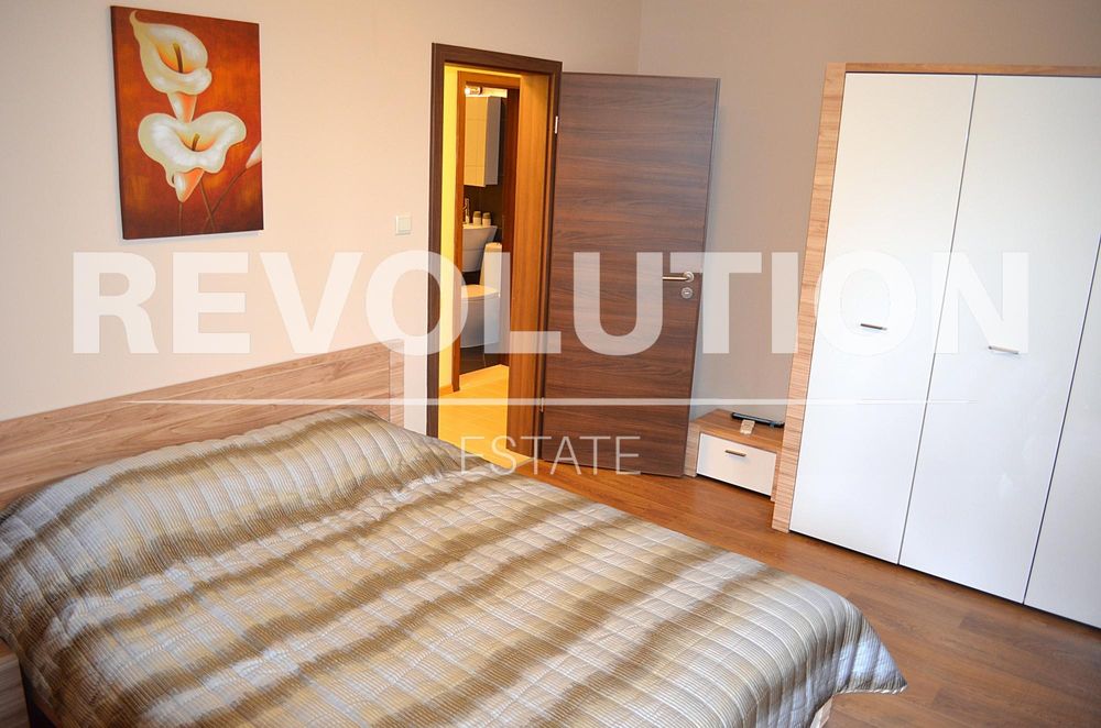 Двустаен апартамент в района на м-т  Ален Мак!