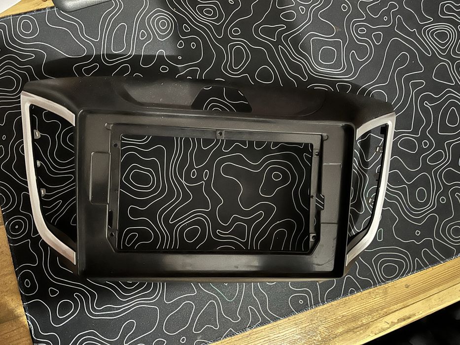 Hyundai creta рамка от андроида