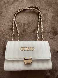 Бяла чанта Guess