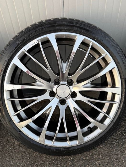 Модел на джантата: Tomason
Размер на джантата: 18 
ET (офсет):30