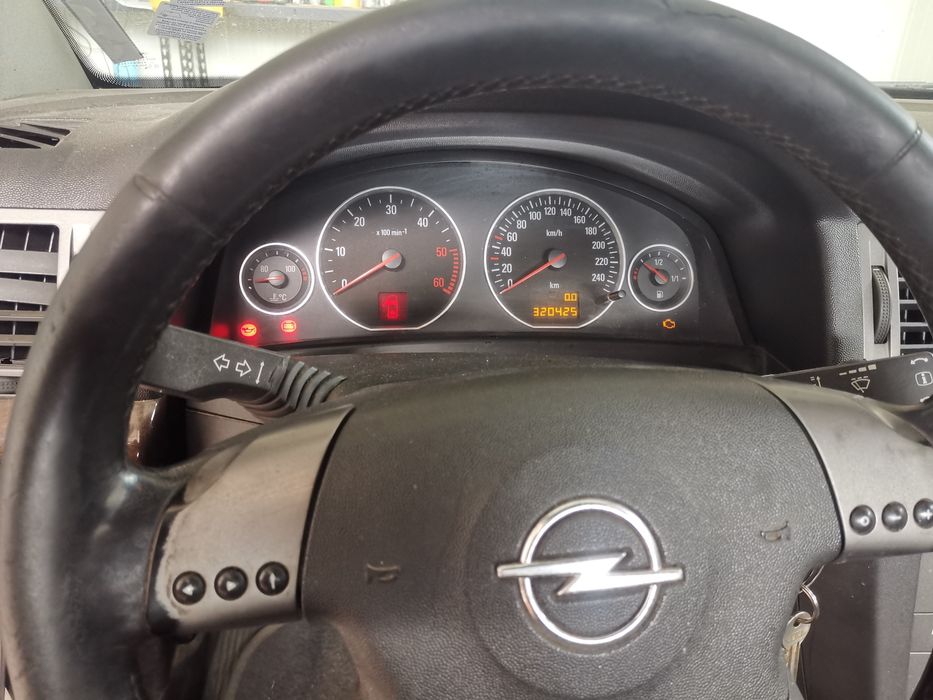 Opel Vectra C Y20DTH на части