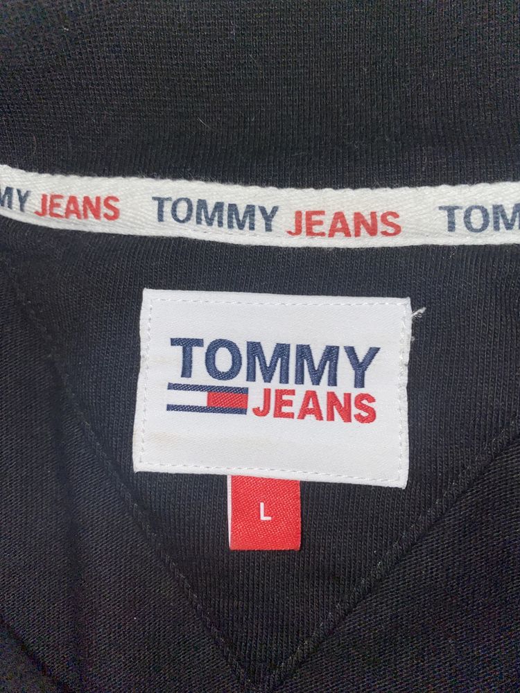 Tommy Jeans блуза с дълъг ръкав в черно