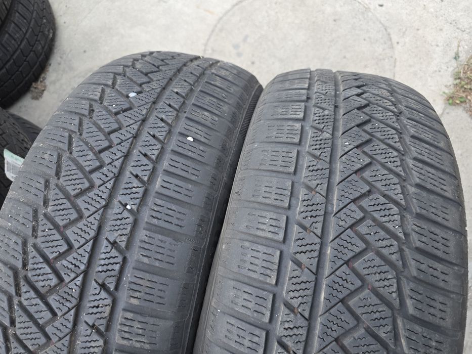 2бр Зимни гуми 235 55 19 - Continental