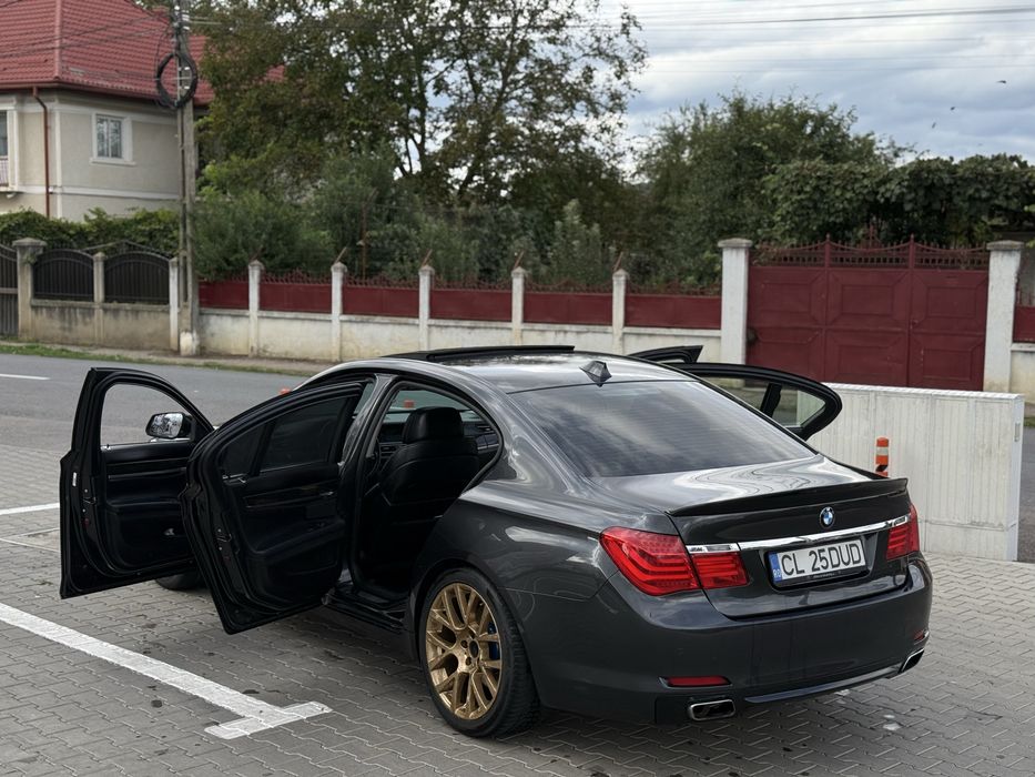 BMW Seria 730D/XD