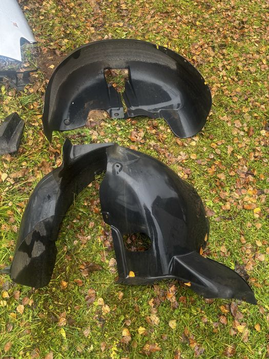 Carenaj fata spate stanga dreapta Volkswagen Vw Touran pre facelift