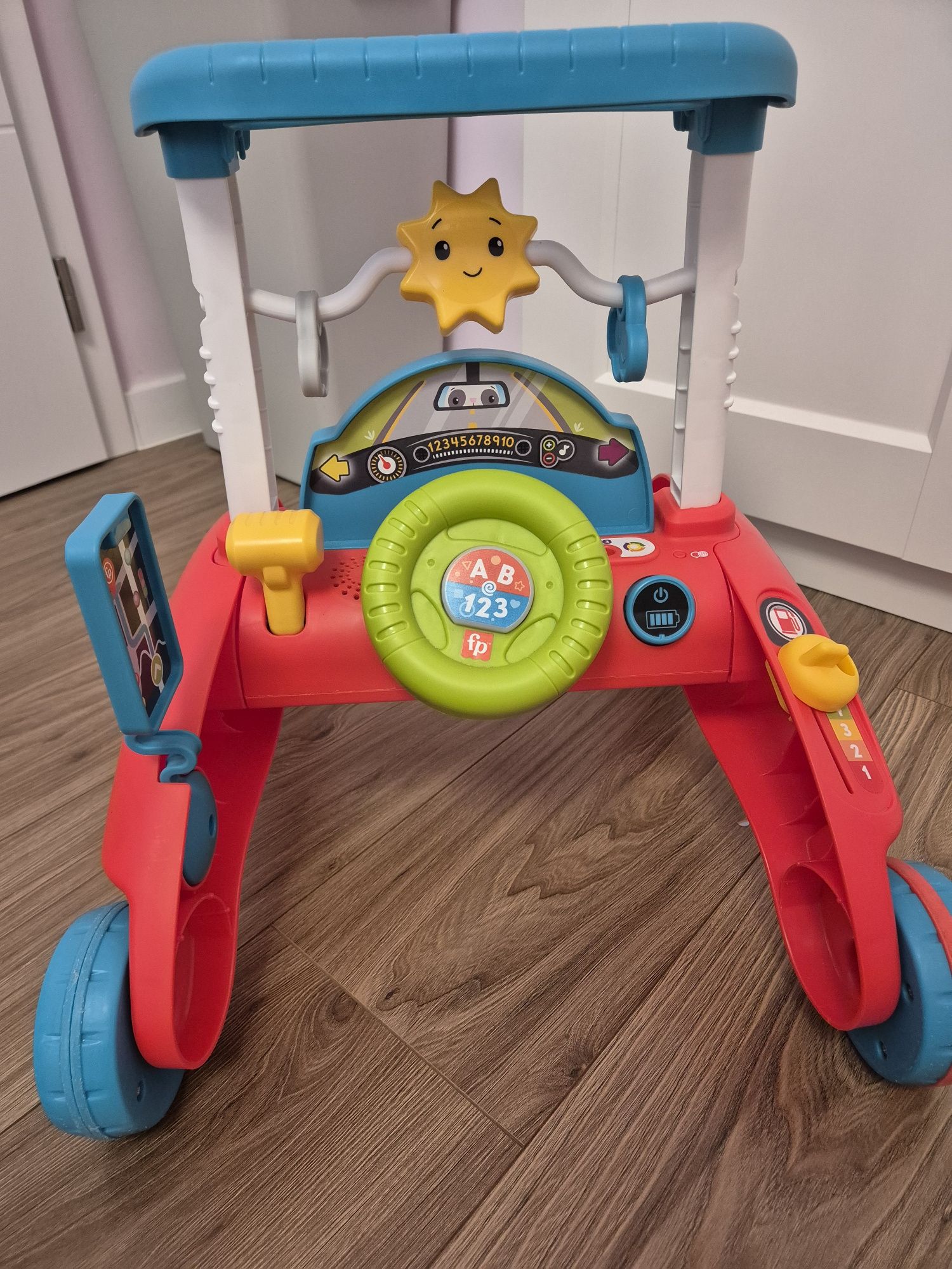 Детски Walker на Fisher Price