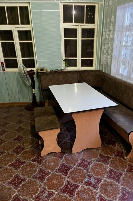 Уголок для кухни хорошего состояния