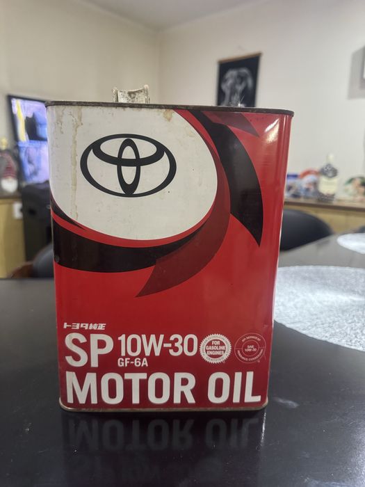 Продам моторное масло