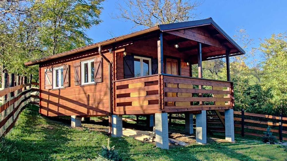 Teren Intravilan cu Cabana Off-Grid – 1683 mp, Roșcani, Hunedoara