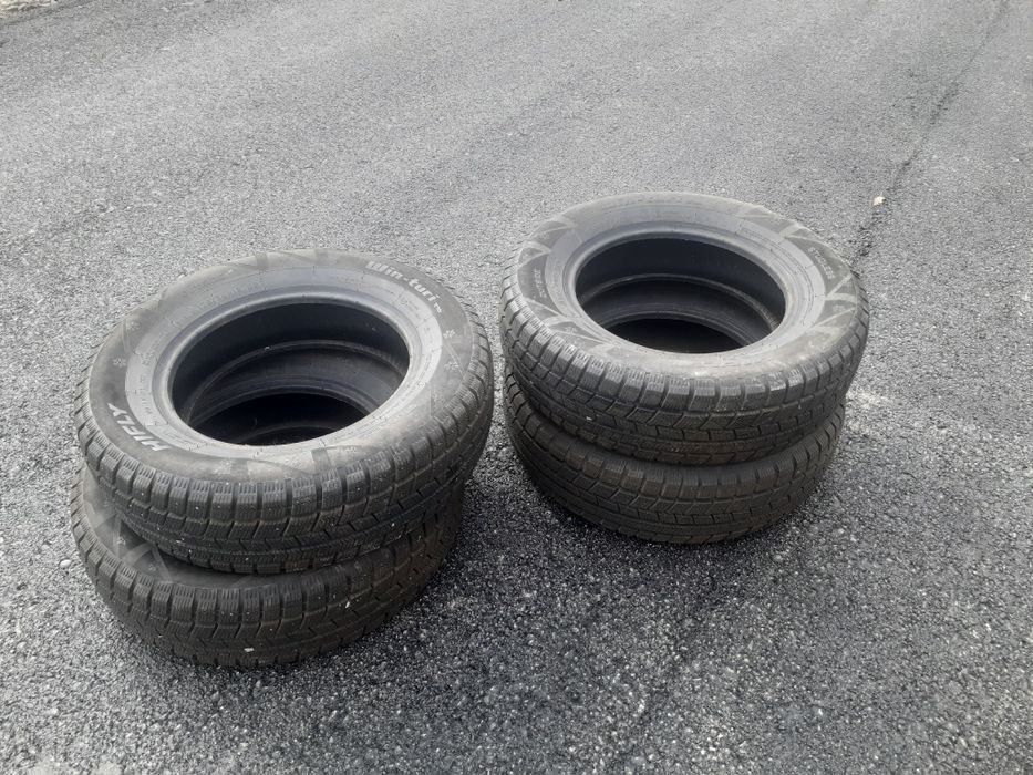 Зимний шины как новый HIFLY 175/70/13