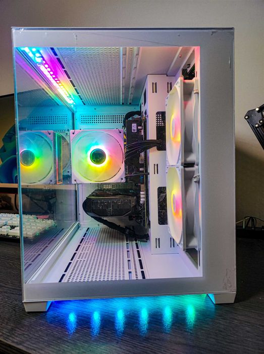 Нов! Ryzen 7 5700X, RTX 5060, 32GB RAM, 1TB SSD Nvme