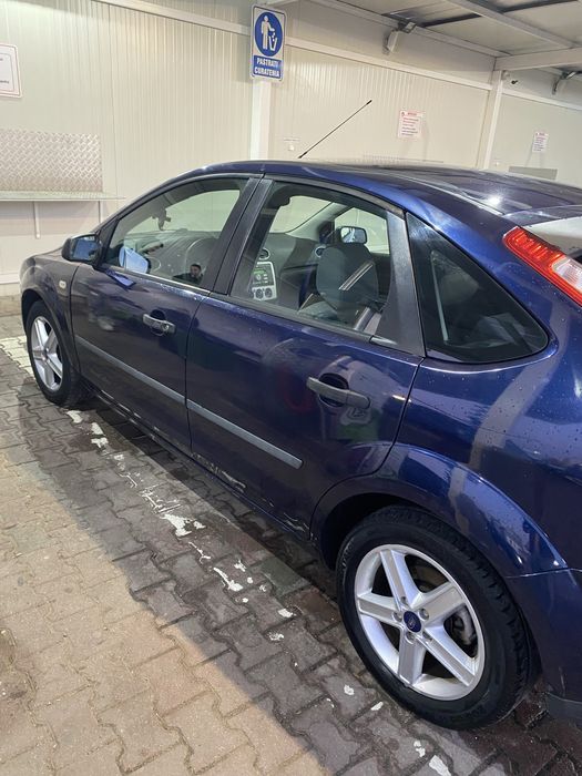 Ford focus 1.6 benzina+gpl 101 cp 2005