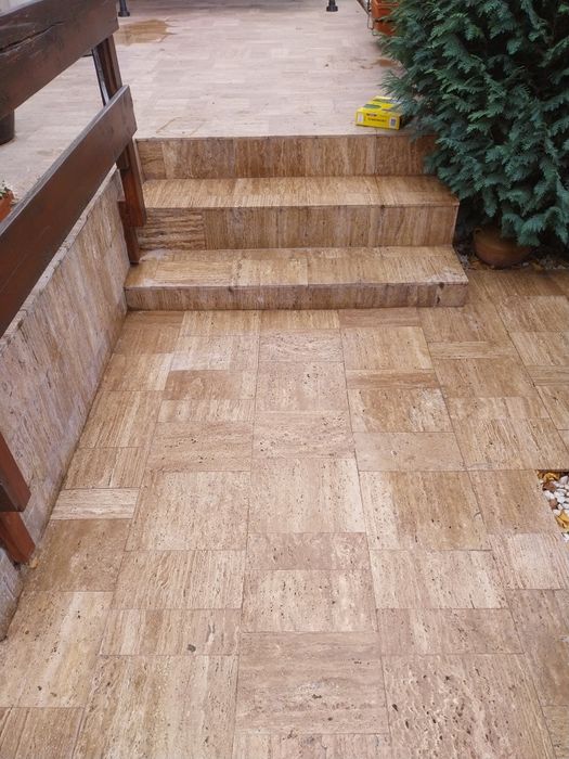 Montaj pavaje borduri rigole piatra travertin județul Iași