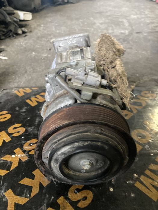 Toyota Land Cruiser 2.8D 2018 година Компресор Климатик