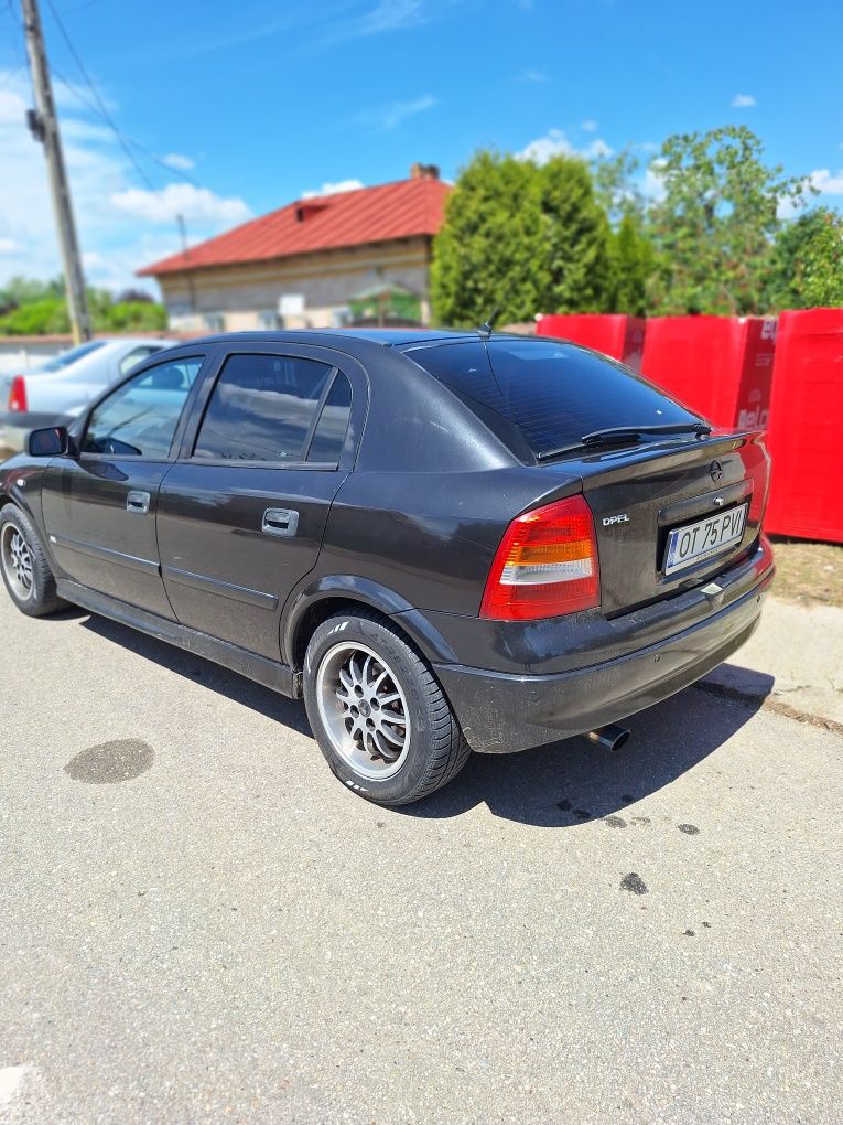 Opel astra g 1.6 8v